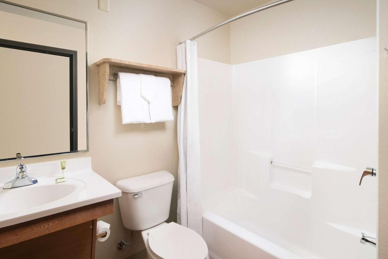 Woodspring Suites Memphis Southeast Екстериор снимка